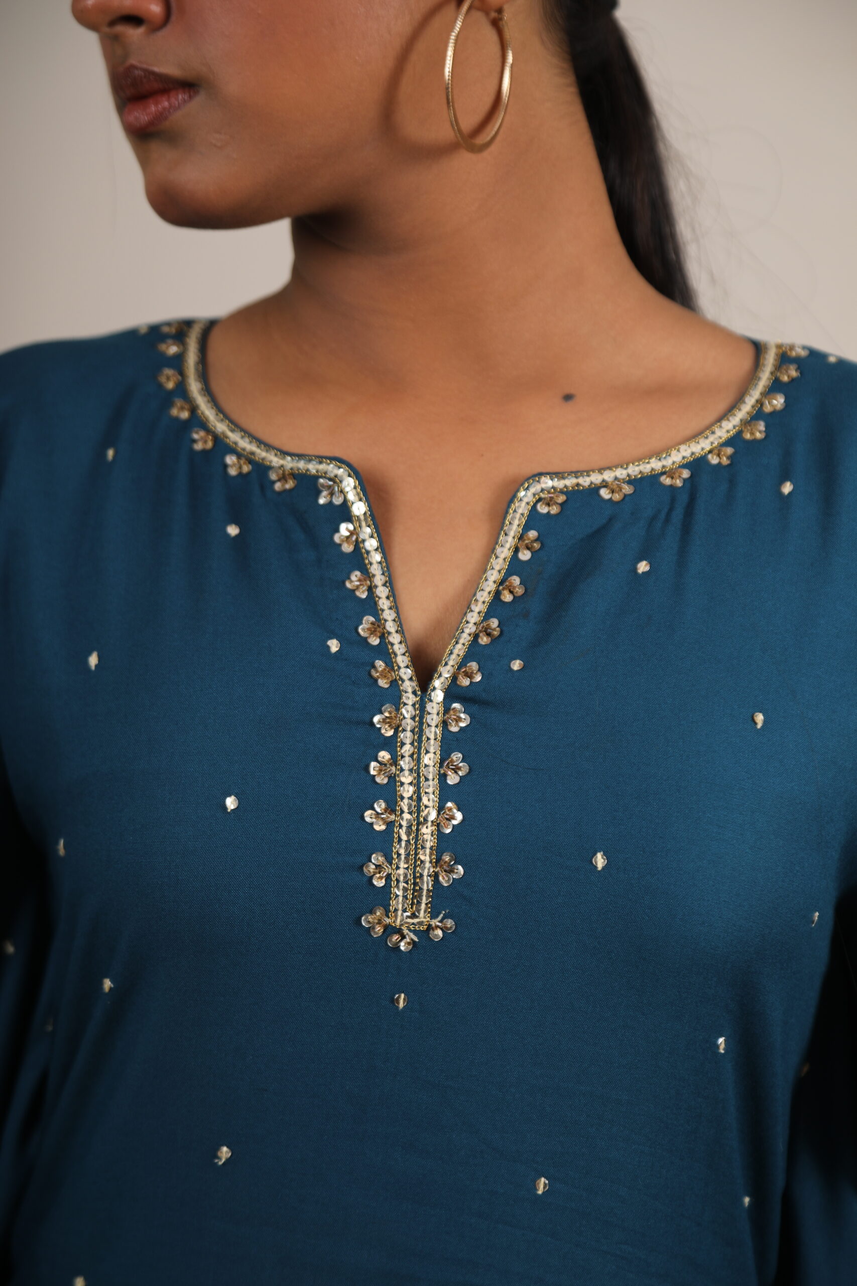 Aahana Gold Sequins Embroidered Blue Kaftan - Image 5