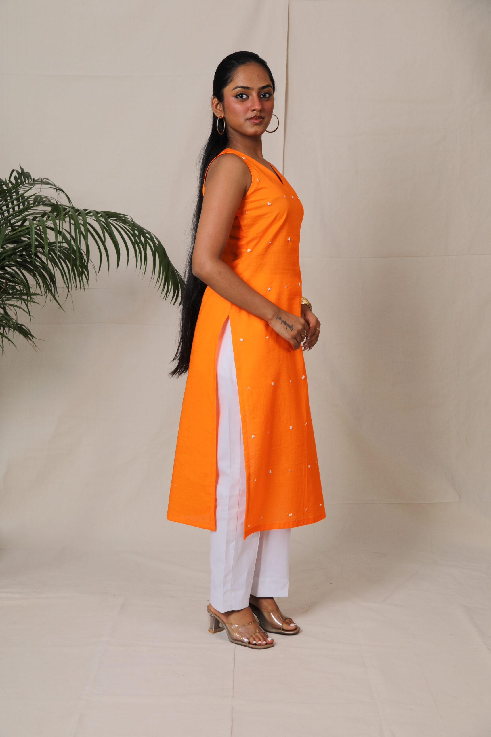 Umber Glow Handcrafted Orange Kurta - Image 3